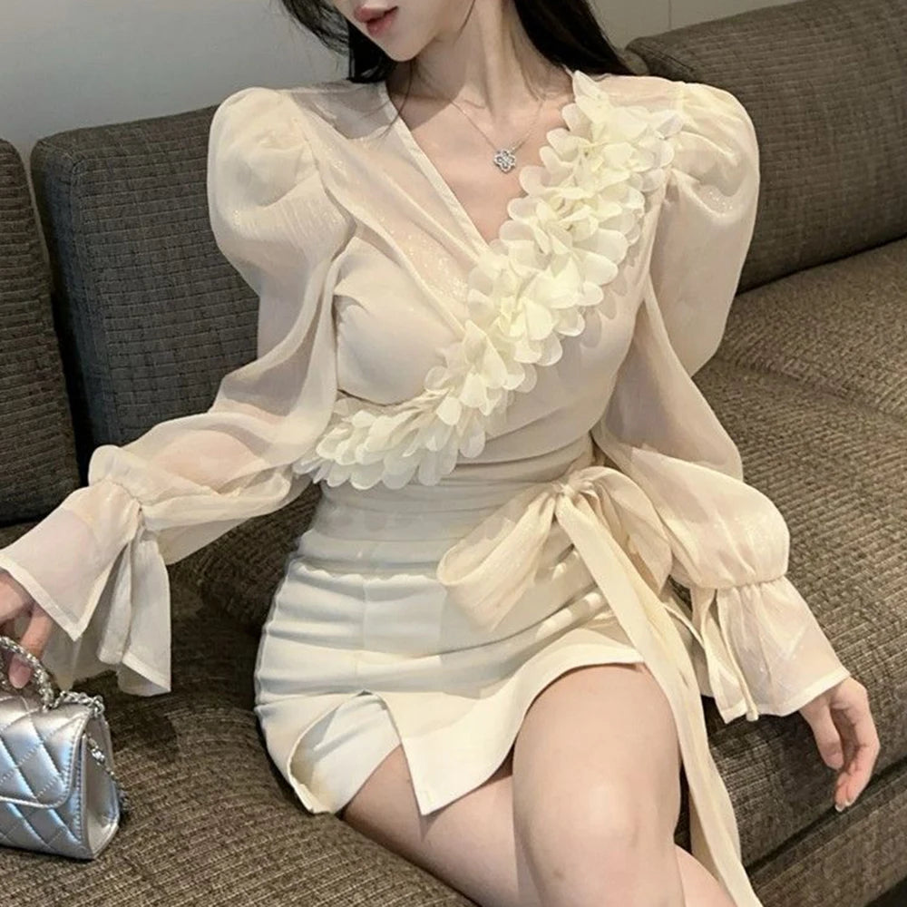 V Neck Bubble Sleeve Chiffon Blouse