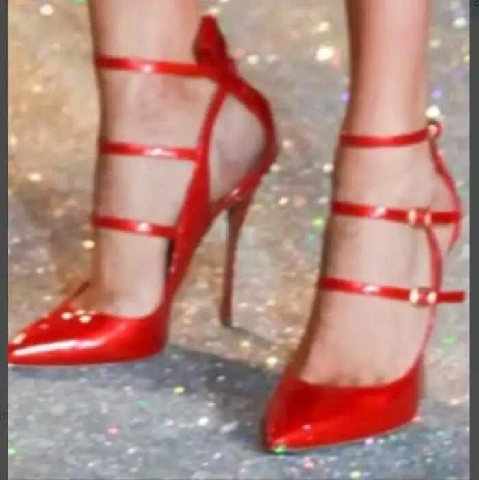 Elegant Black Patent Leather Pointed Toe Pumps for Women