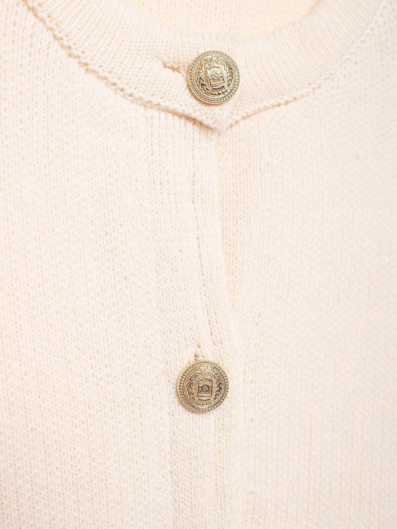 Winter Slim Knitted Cardigan with Button Details for Women