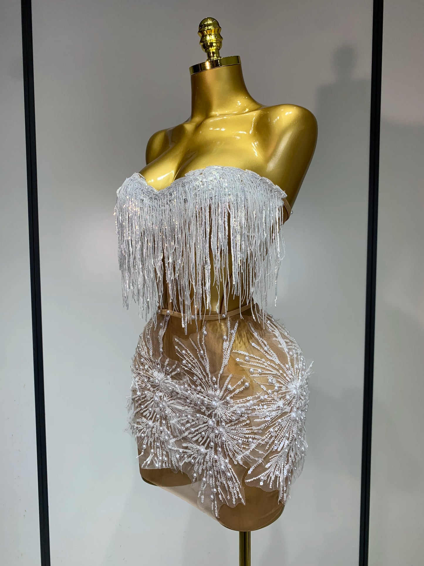 Women Sexy Mesh See Through Pearl Lace Party Mini Dress Celebrate Birthday Photo Shoot Wear Performance Stage Costume