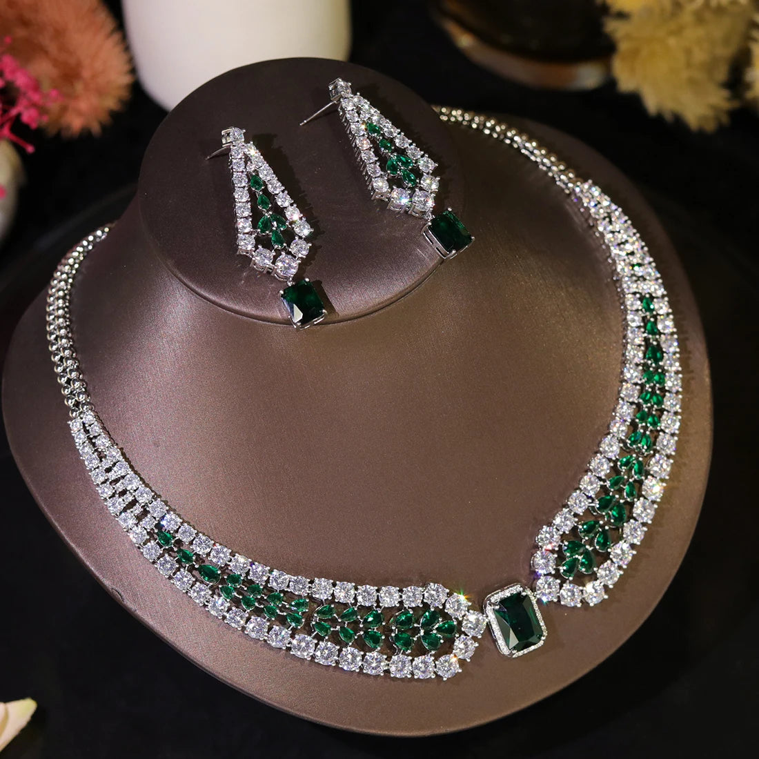 Red And White Crystal Necklace And Earrings Set For Women