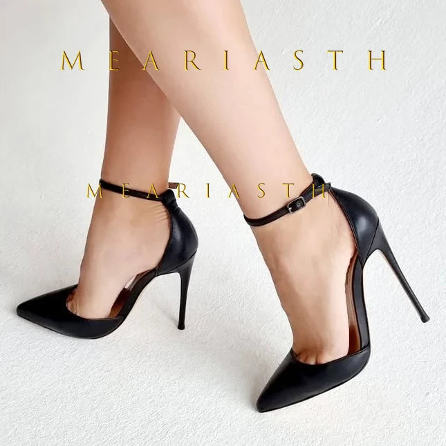 Sleek Black Patent Leather Pointed Toe Pumps for Women