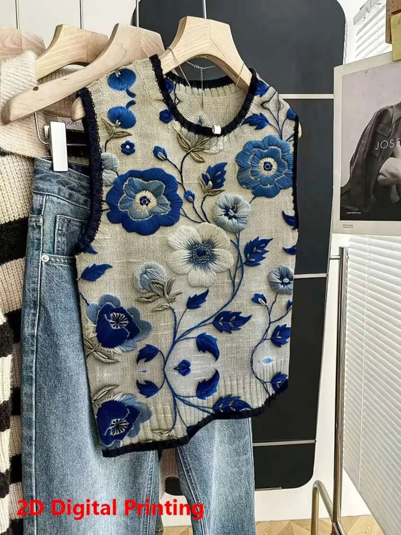Printed Design Pullover Round Neck Knit Vest for Women