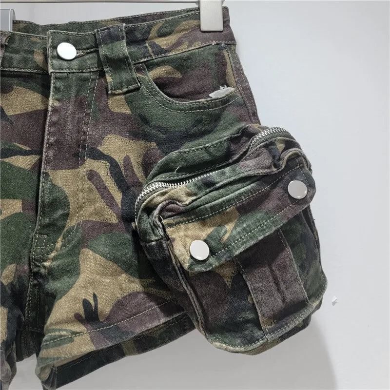 ANJY Summer New Women American Retro Streetwear Camouflage Three-dimensional Pocket Cargo Jeans Casual Trendy Denim Shorts A7672