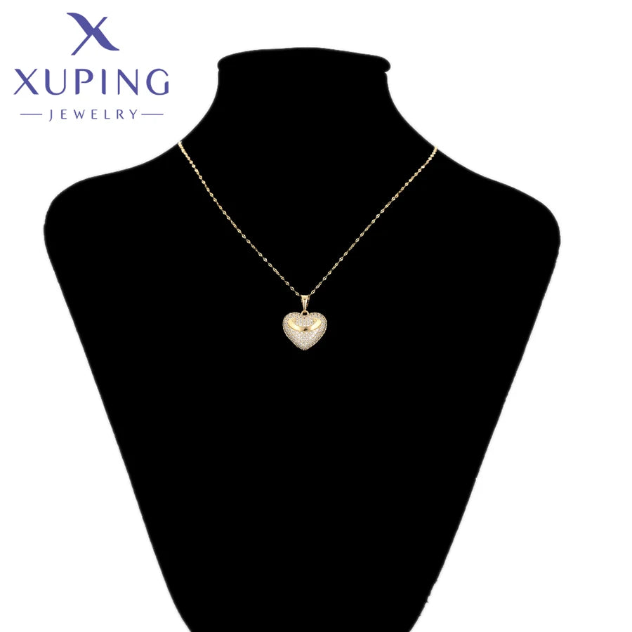 Light Gold Heart Pendant Link Necklace