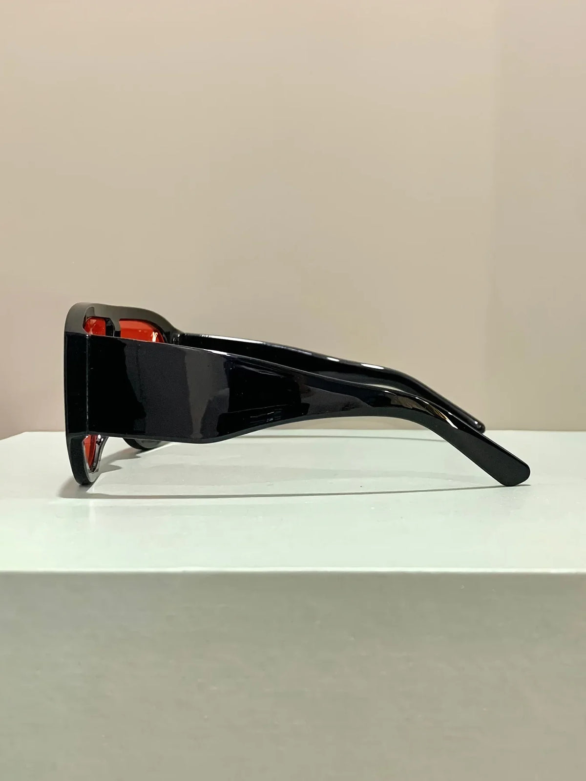 Classic Oversized Gradient Lens Pilot Sunglasses for Women