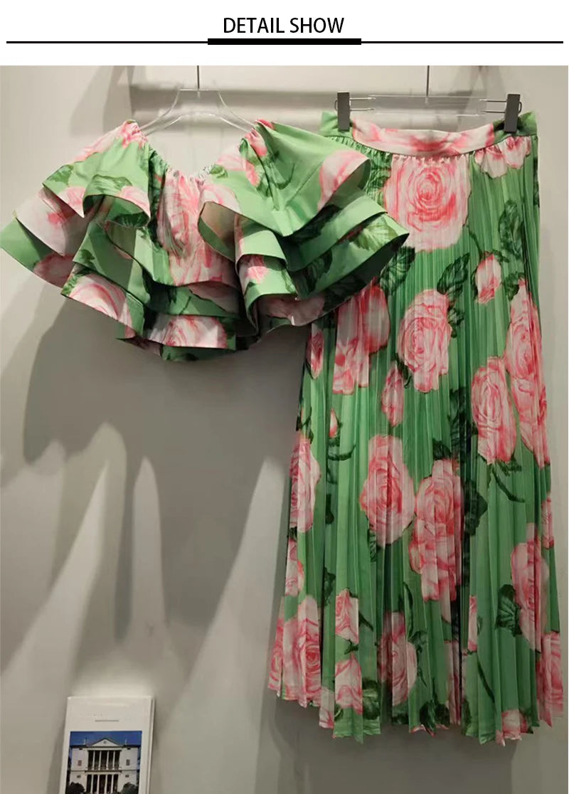 Printed Top And Pleated Skirt Set