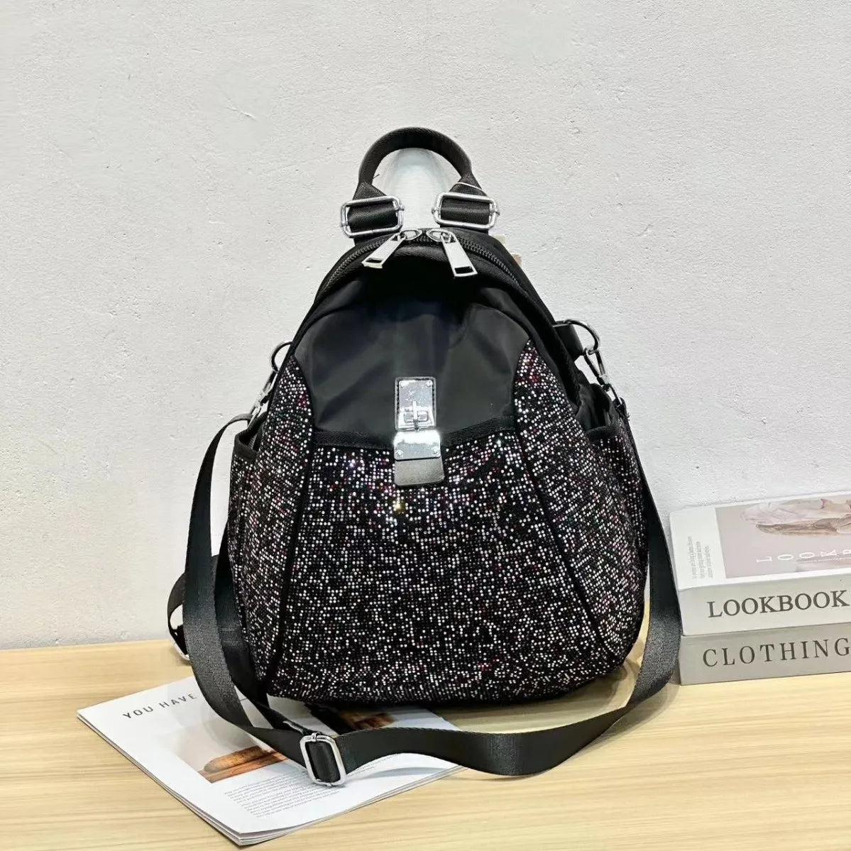 New Diamond-encrusted Backpack Fashionable Women’s Diamond-encrusted Backpack Fashionable Diamond-encrusted Shiny Backpack