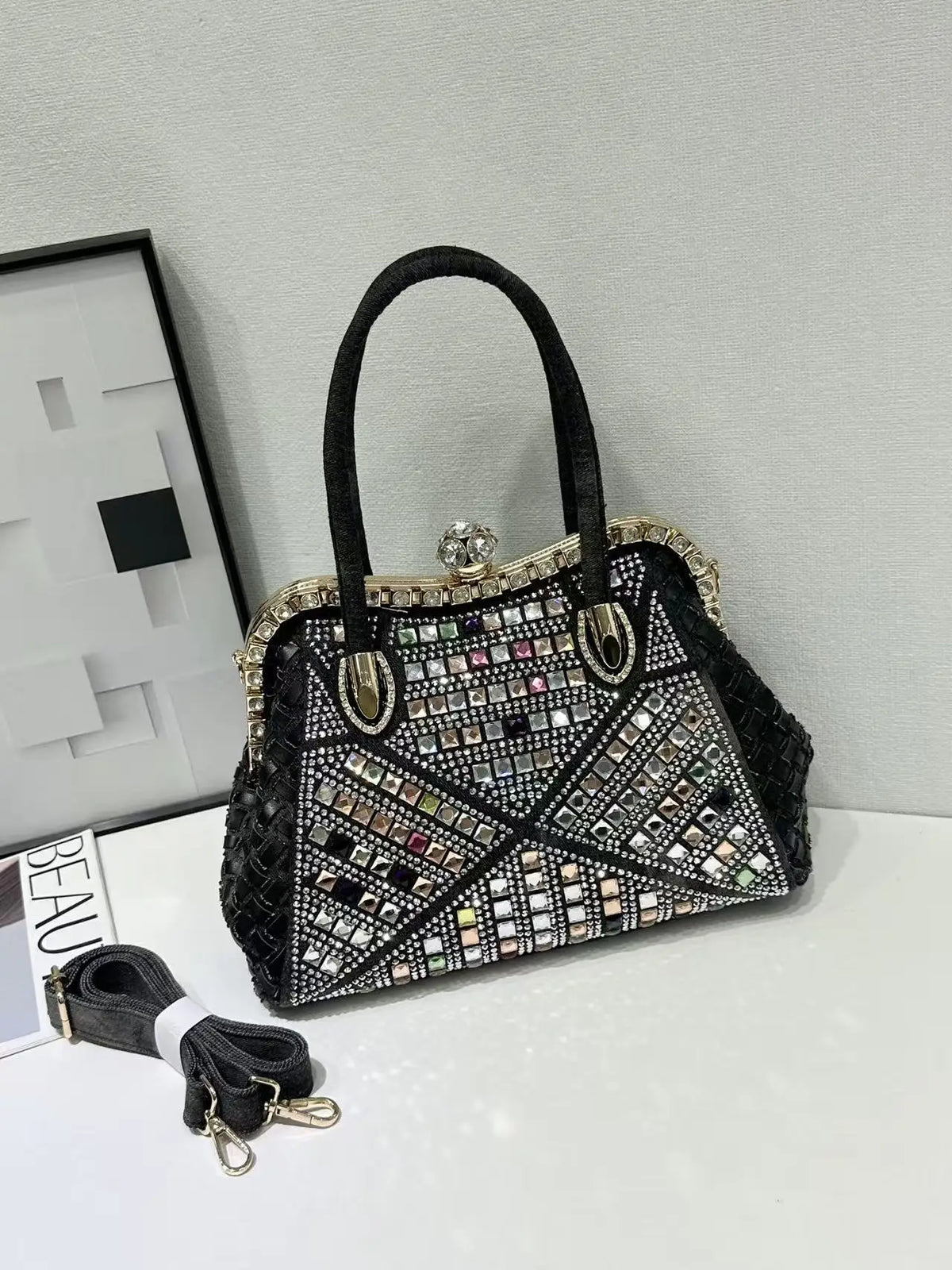 New Women's Diamond Handbag Luxury Brand Diamond Sparkling Dinner Party Women's Handbag Diamond Retro Shoulder Crossbody Bag