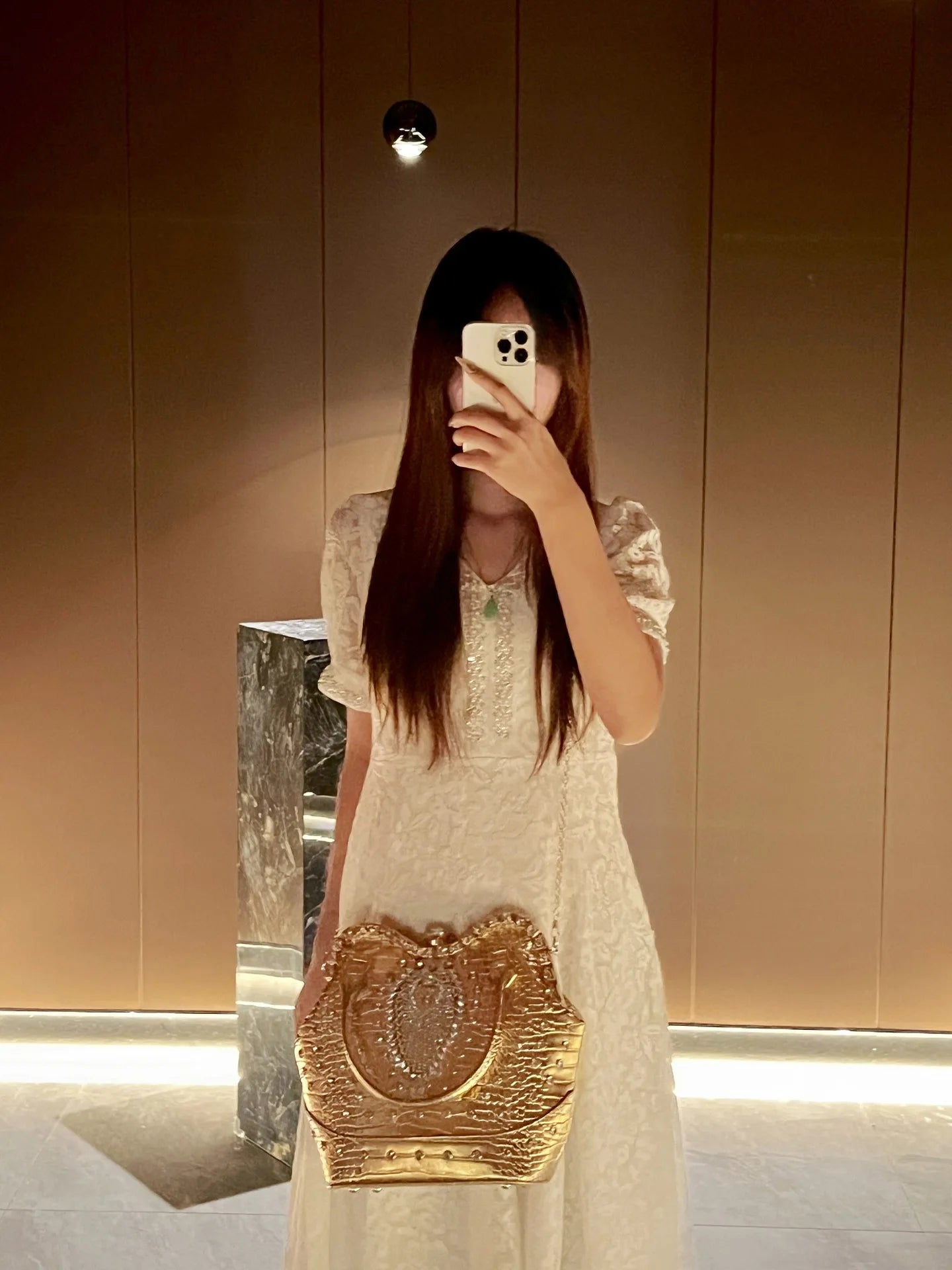 New Women's Dinner Bag with Diamonds Shiny Dinner Party Handbag Luxury Brand Diamond-encrusted Fashionable Women's Shoulder Bag