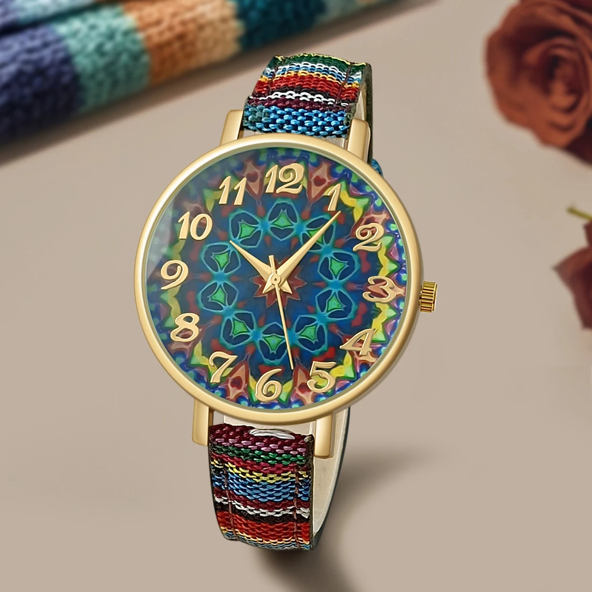 Classic Round Quartz Leather Strap Watch