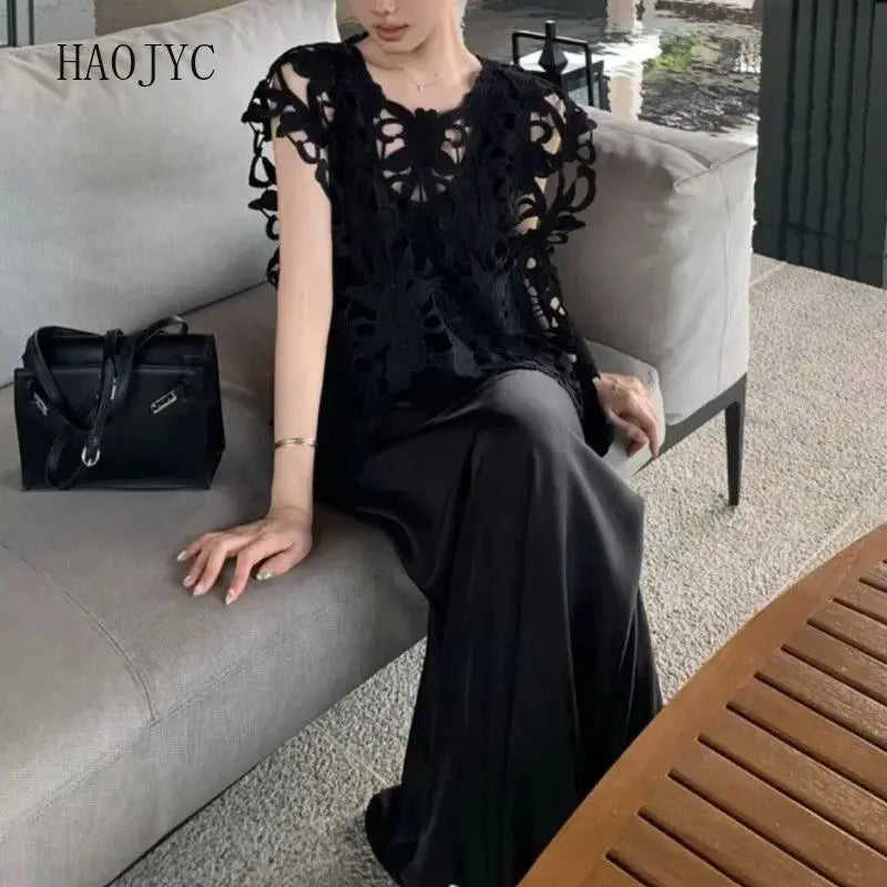 Embroidered Lace Loose Sleeveless Blouse for Women