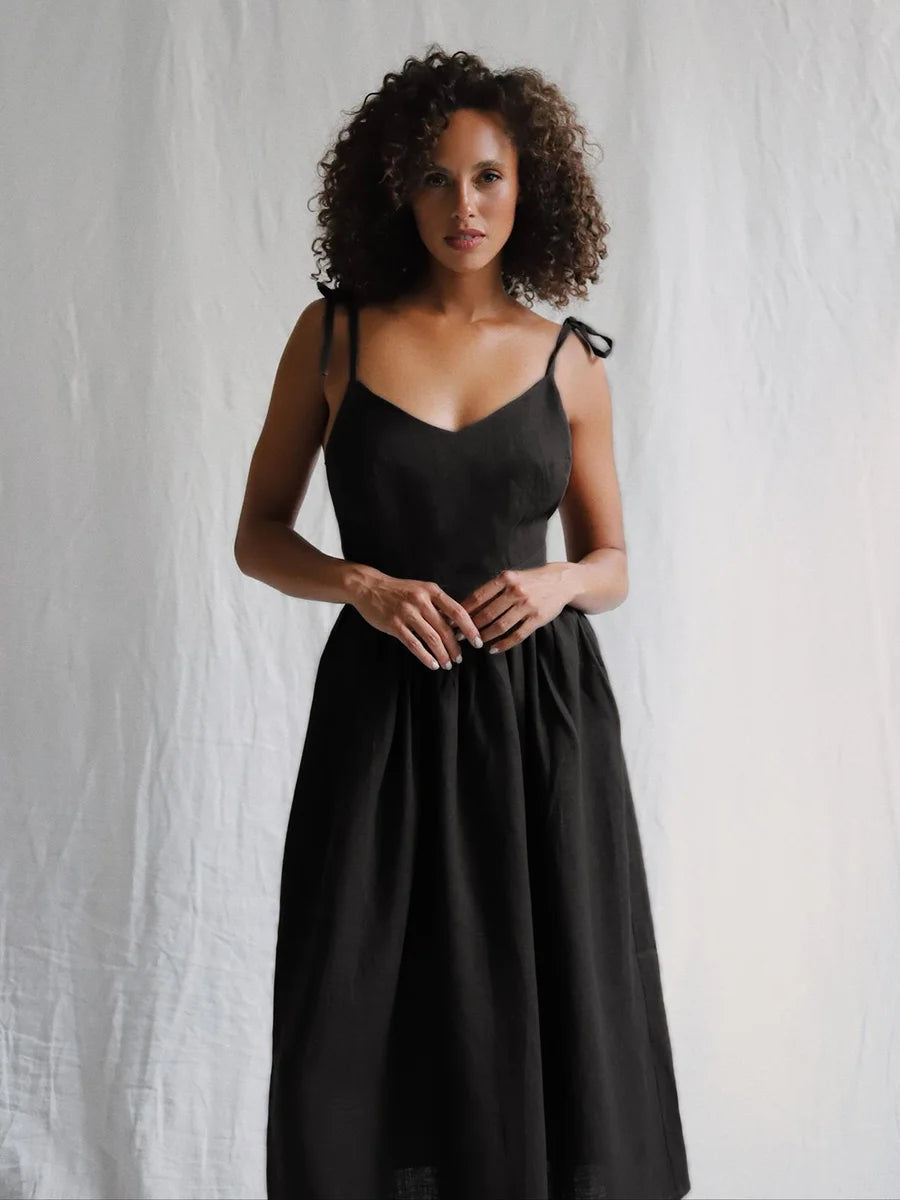 Elegant Vintage Backless Relaxed Fit Summer Dress for Women