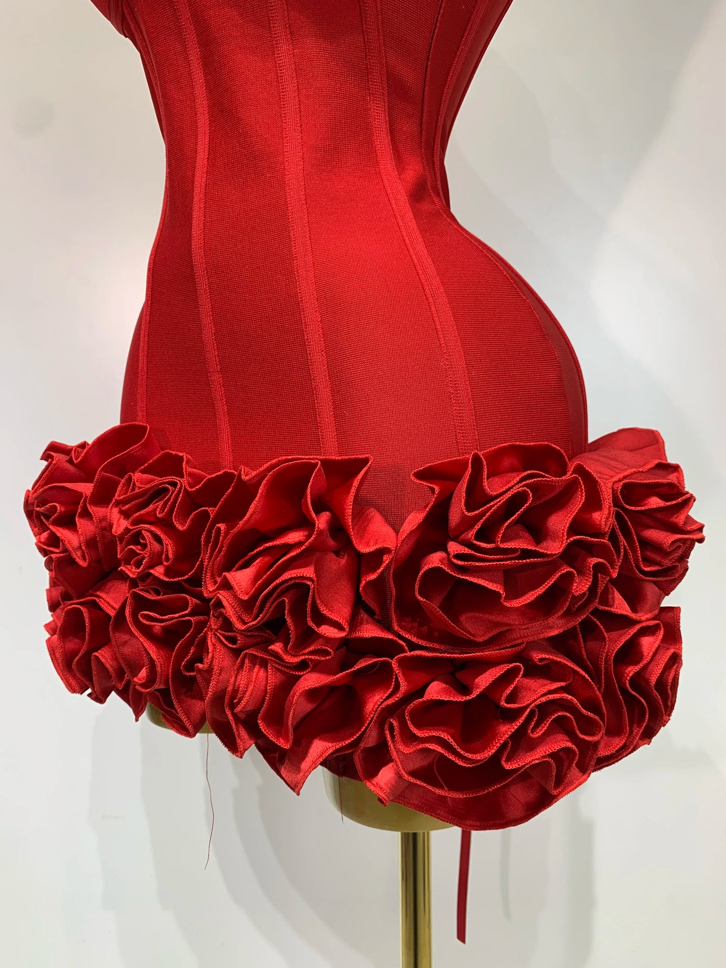 Women Sexy Strapless Backless Flower Embellished Mini Bandage Dress Bodycon Celebrity Party Cocktail Evening Party Club Dresses