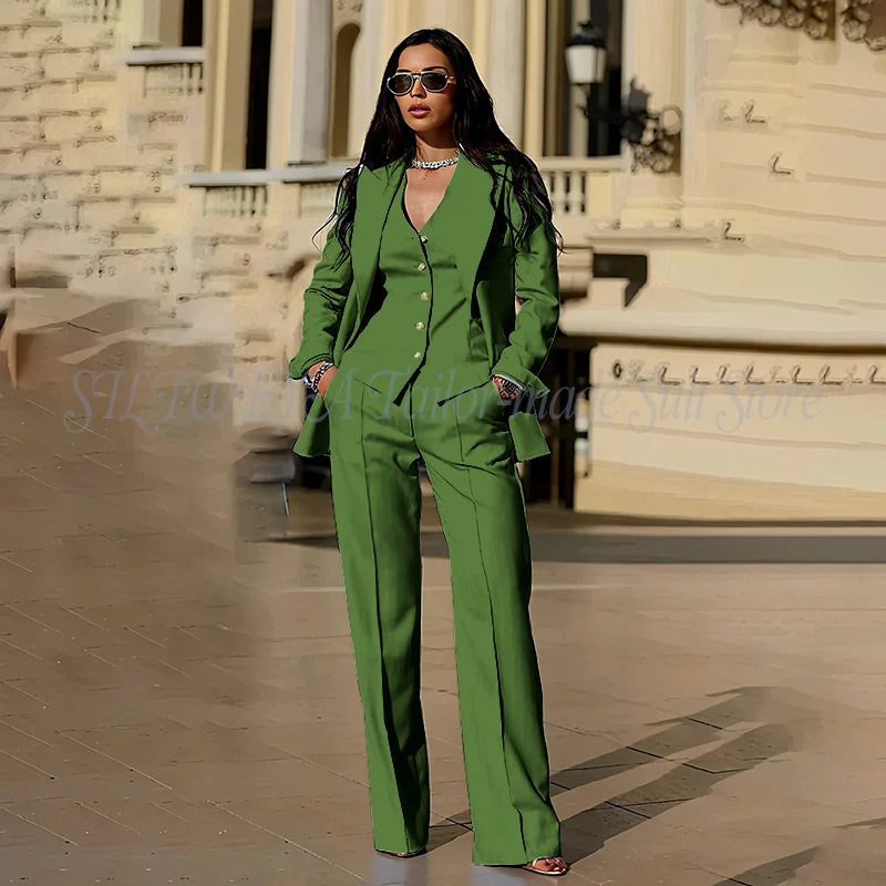Sophisticated Slim Fit Three Piece Blazer Set For Women