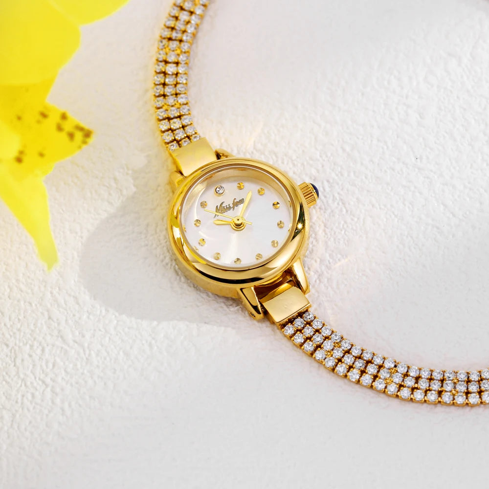 Small Watch For Women Adjustable Diamond Bracelet Simple Stylish Ladies Quartz Watches Gold Mini Dial Party Dress Wristwatch New