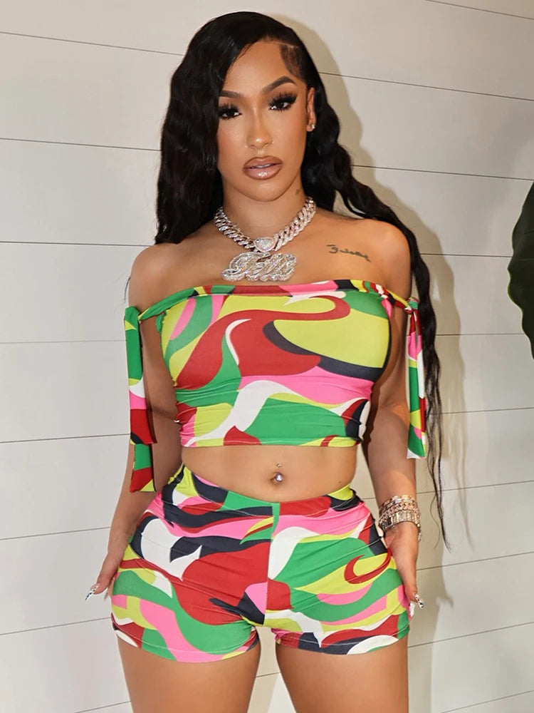 Printed Summer Off Shoulder Crop Top and Matching Shorts Two Piece Set for Women