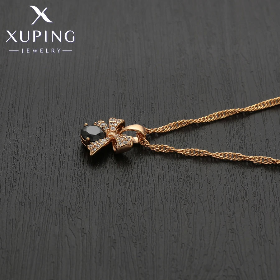 Gold Tone Knot Necklace And Earring Set