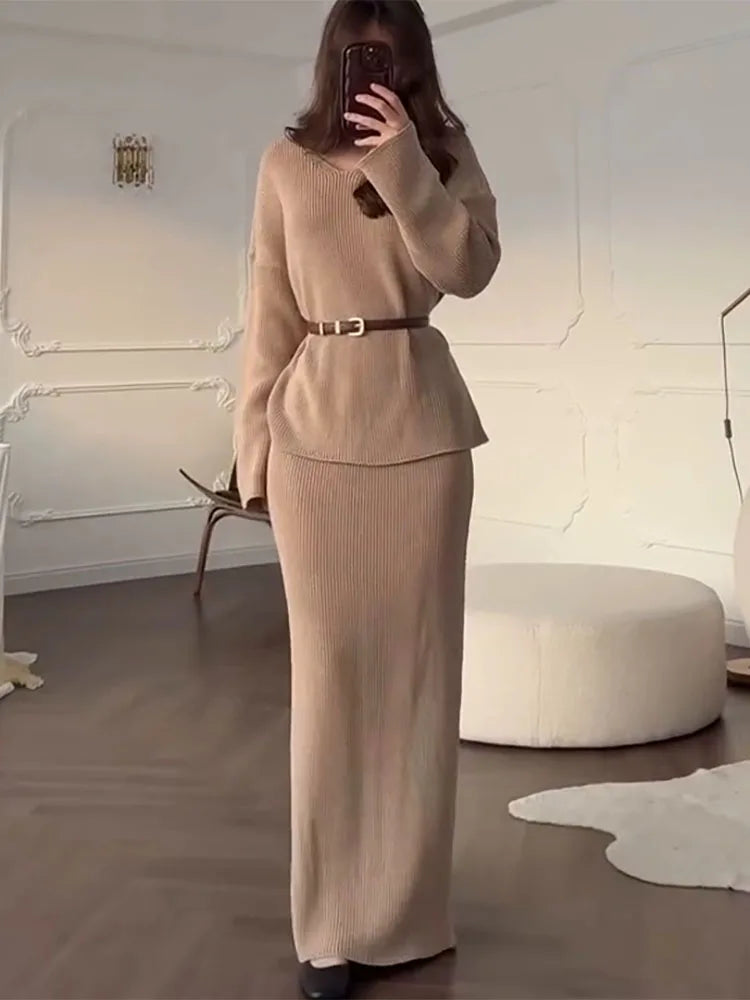 2025 autumn and winter new solid color V-neck women's top slim fit close to the buttocks long skirt+gentle sweater set