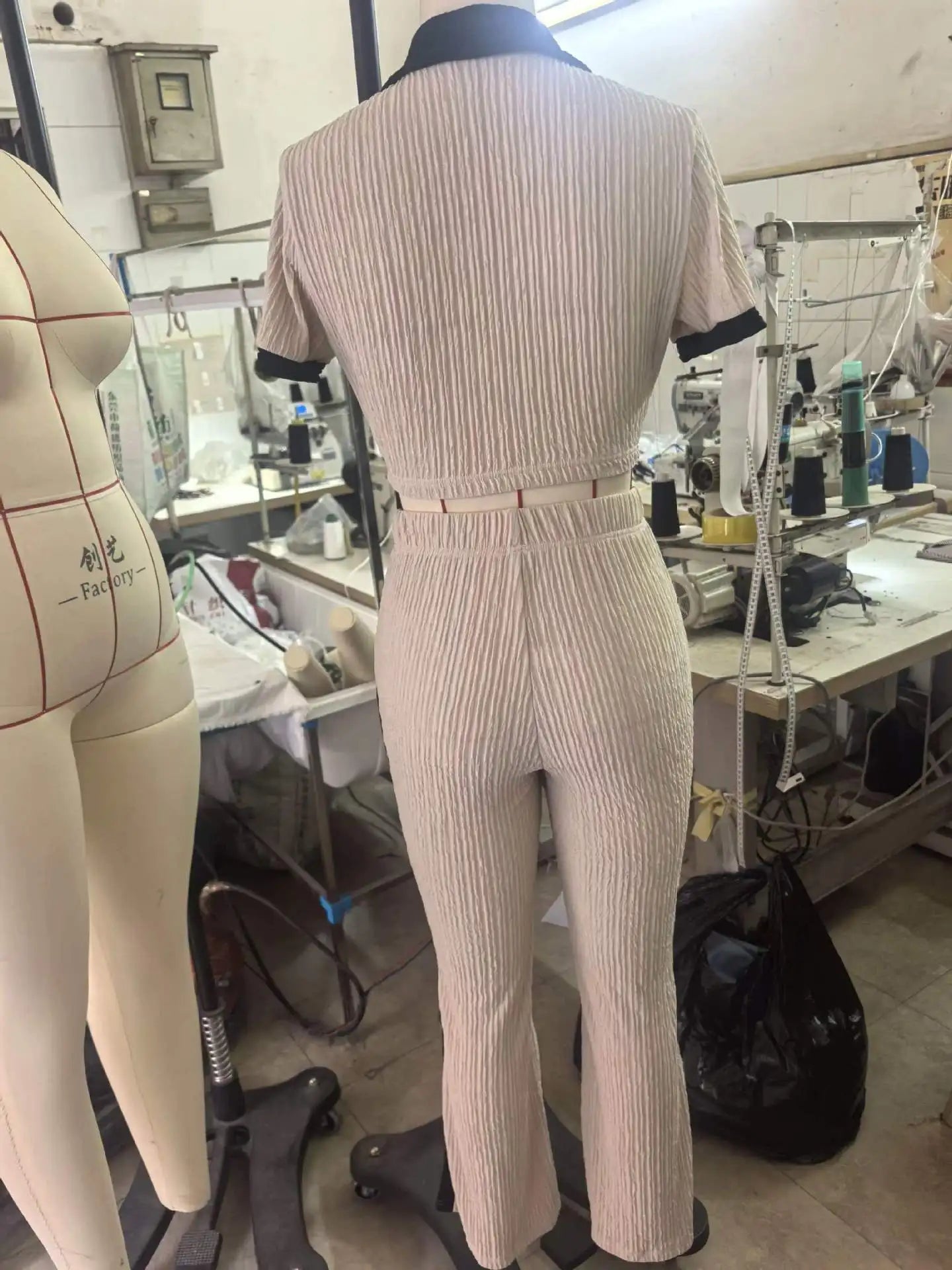 2026 Polo Neck Color Block Knitted Short Top High Waist Wide Leg Pants Set Two-Piece Set Striped Pattern Casual Wear