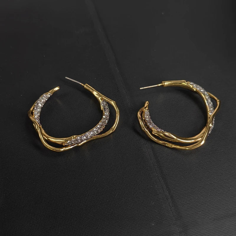 Stylish Geometric Two Tone Copper Stud Earrings for Women