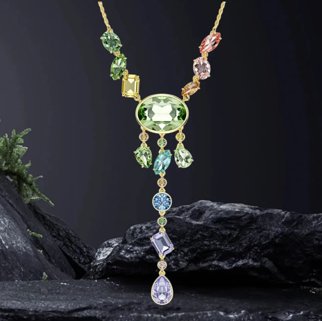 Elegant Silver Crystal Necklace and Earring Set for Women