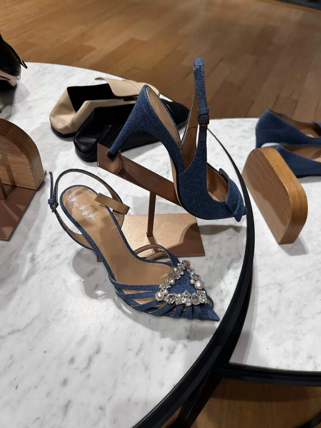 Crystal Heart Buckled Caged Leather Low Heel Pointed Toe Sandals For Women