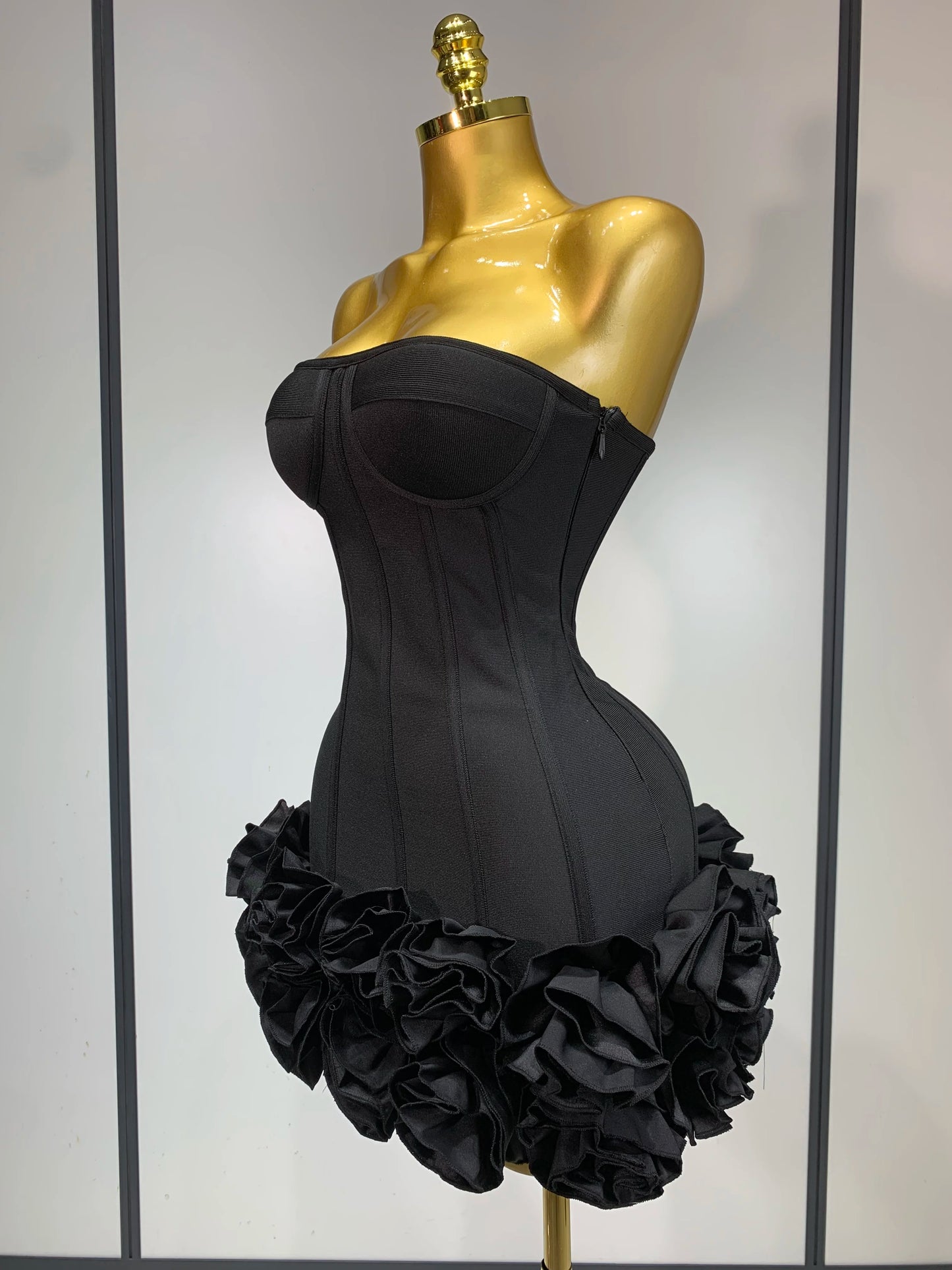 Women Sexy Strapless Backless Flower Embellished Mini Bandage Dress Bodycon Celebrity Party Cocktail Evening Party Club Dresses