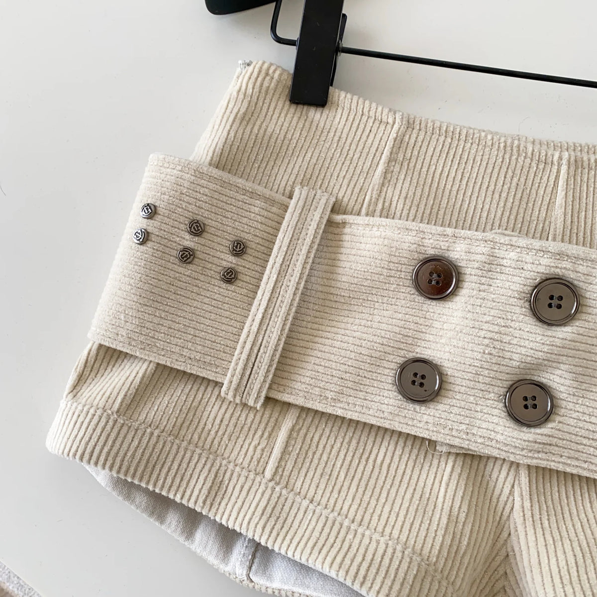 Retro Corduroy Button Detail Low Waist Shorts for Women