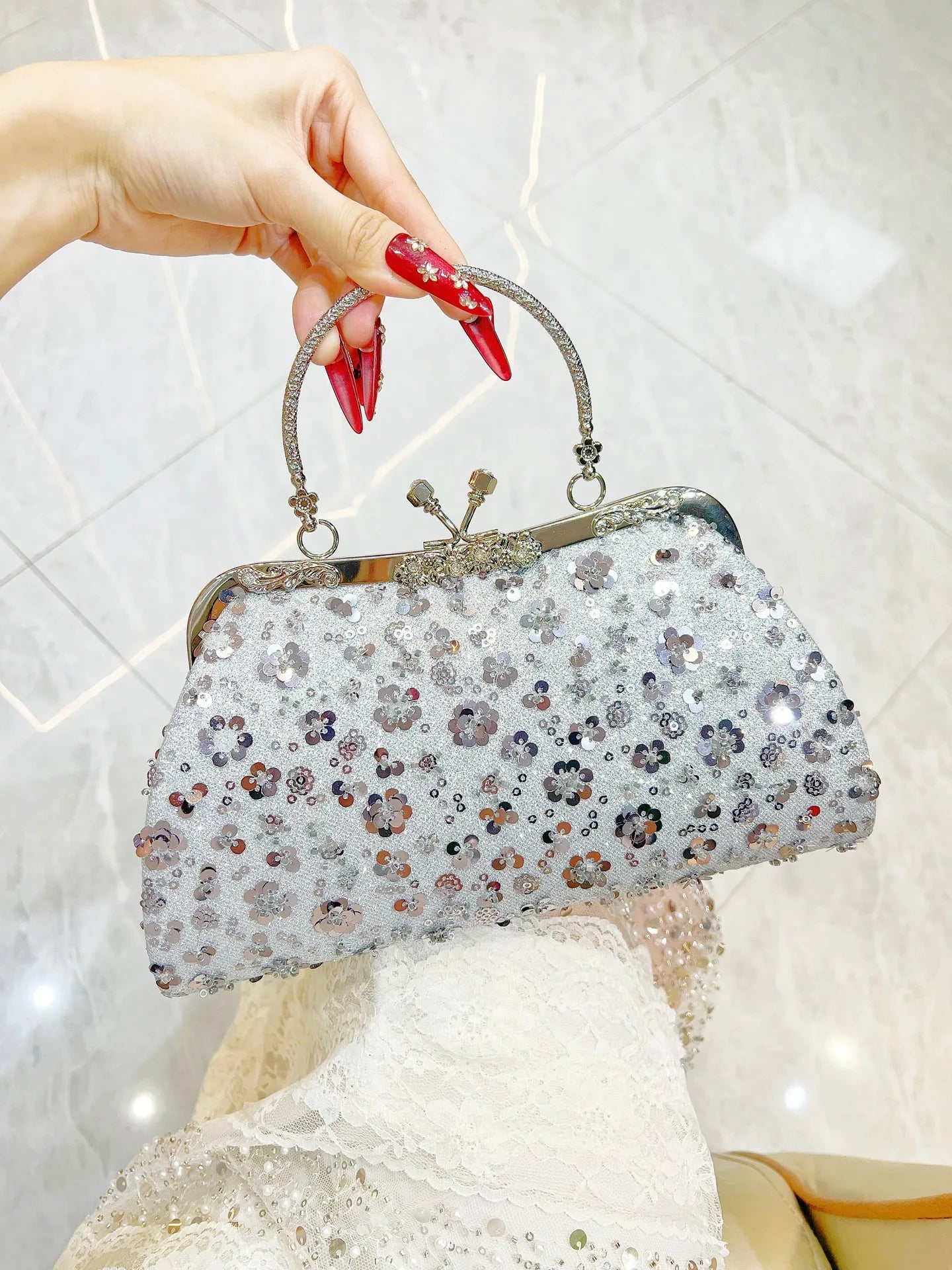 New Dinner Handbag Sequined Diamond Dinner Party Women's Handbag Luxury Brand Fashion Trend Women's Shoulder Crossbody Bag