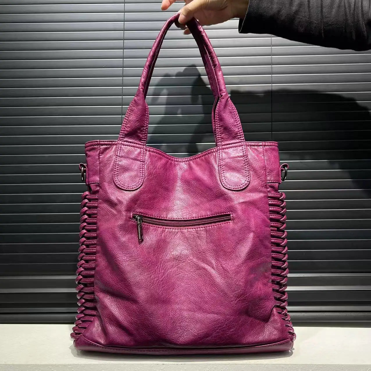 Retro Street Style Large Capacity Shoulder Bag for Women