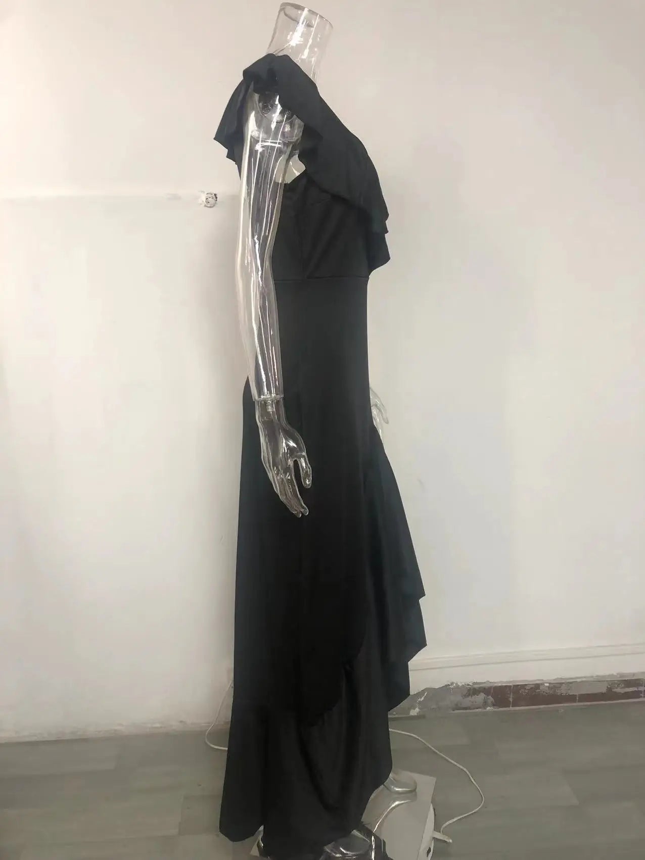 Elegant V-Neck Ruffle Hem Asymmetrical Dress European Style Women's Fashion 2026 Gown Classy Eveningwear