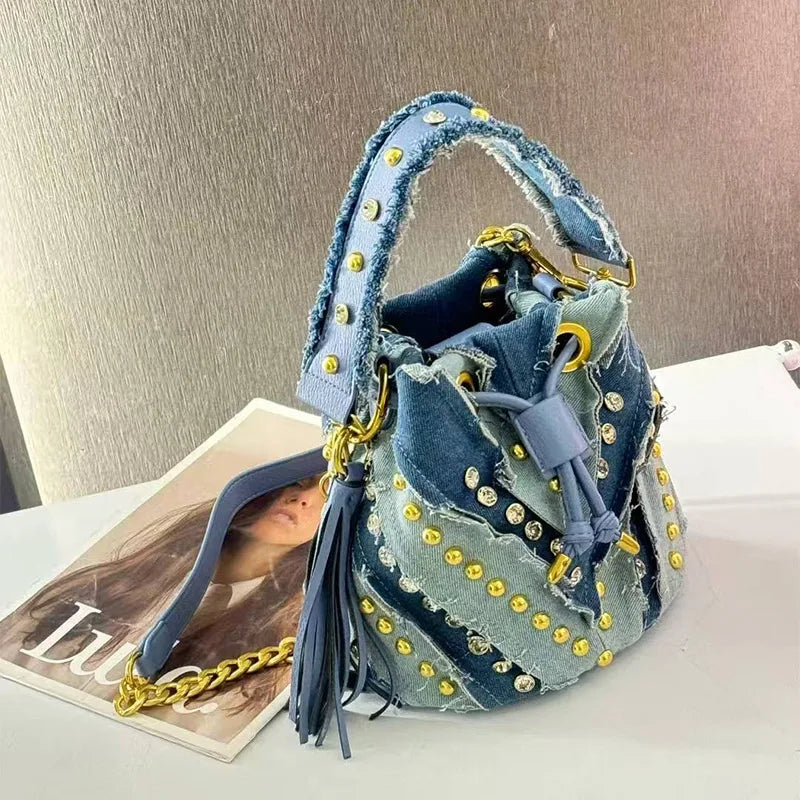 New Brand Fashion Handbag Retro Rivet Design Bucket Bag Versatile Commute Diamond Drawstring Lady Chain Shoulder Underarm Bag