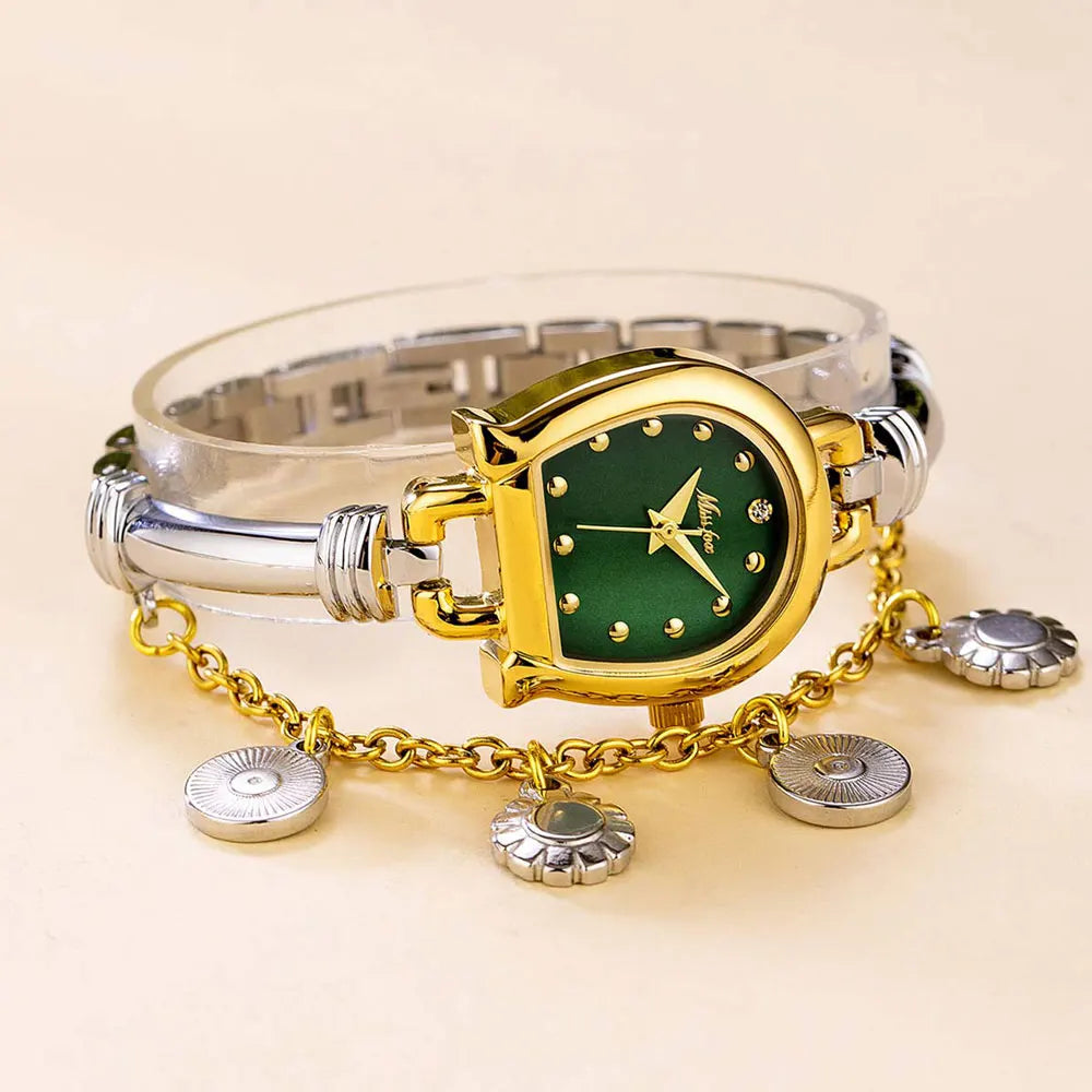 Cute Women Fashion Watches Small Dial Quartz Bracelet Wrist Watch Wholesale New Arrival With Pendant Ladies Wristwatch Hot Sale