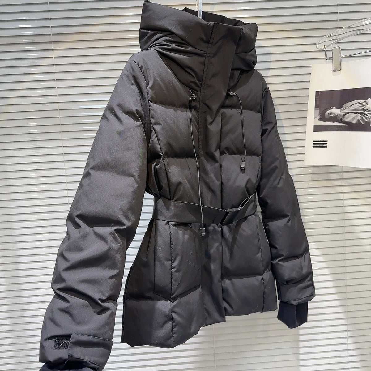 Warm Belted Hooded Winter Puffer Down Jacket for Women