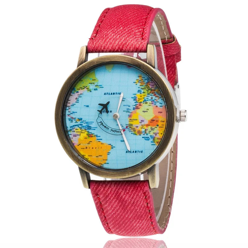 Round Dial Leather Strap Quartz Watch