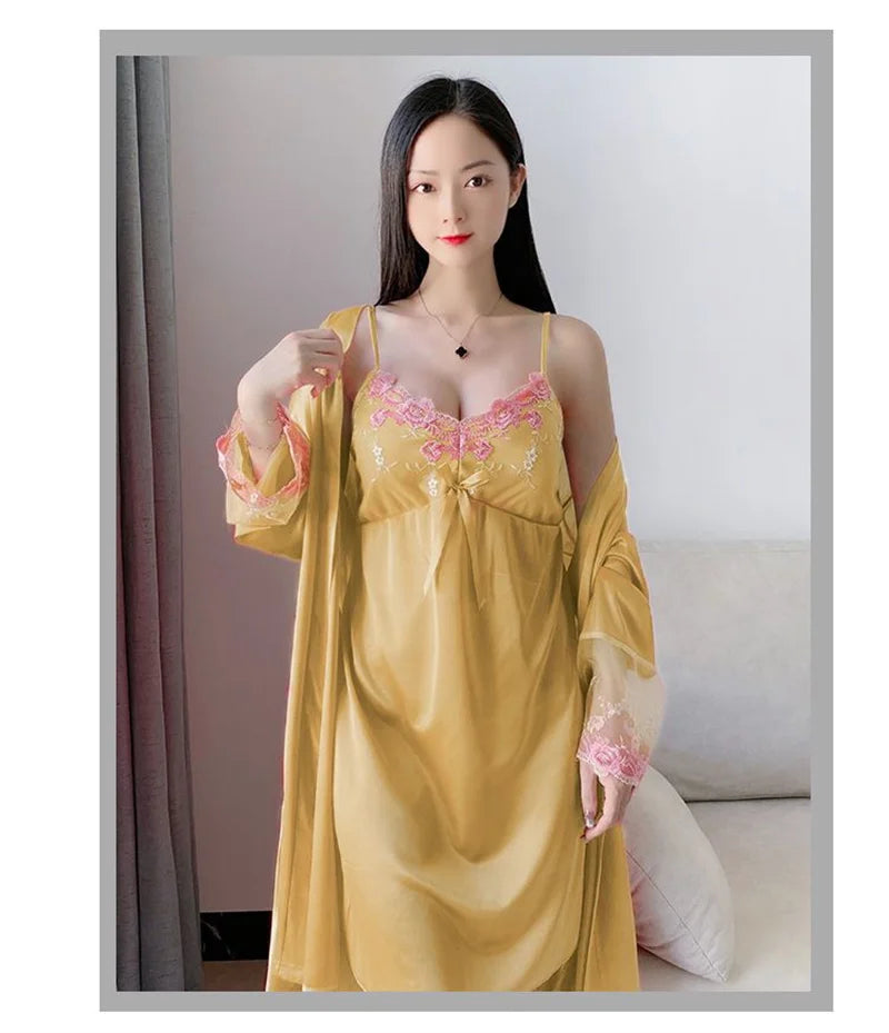 Comfortable Relaxed Fit Lace Up Two Piece Robe Set For Women