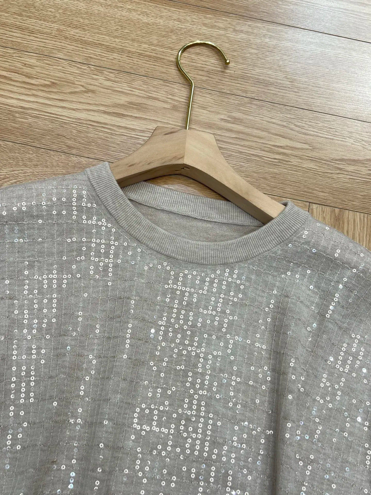Loose Fit Sparkling Sequin Summer Knit Polo Top for Women