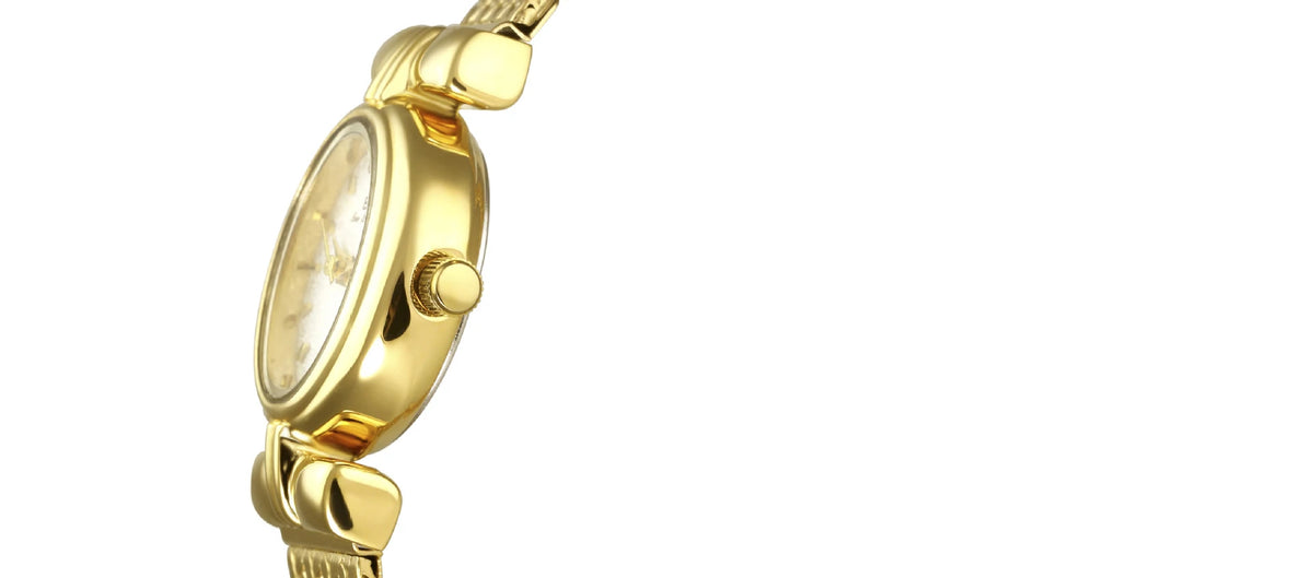 Vintage Gold Oval Quartz Wristwatch