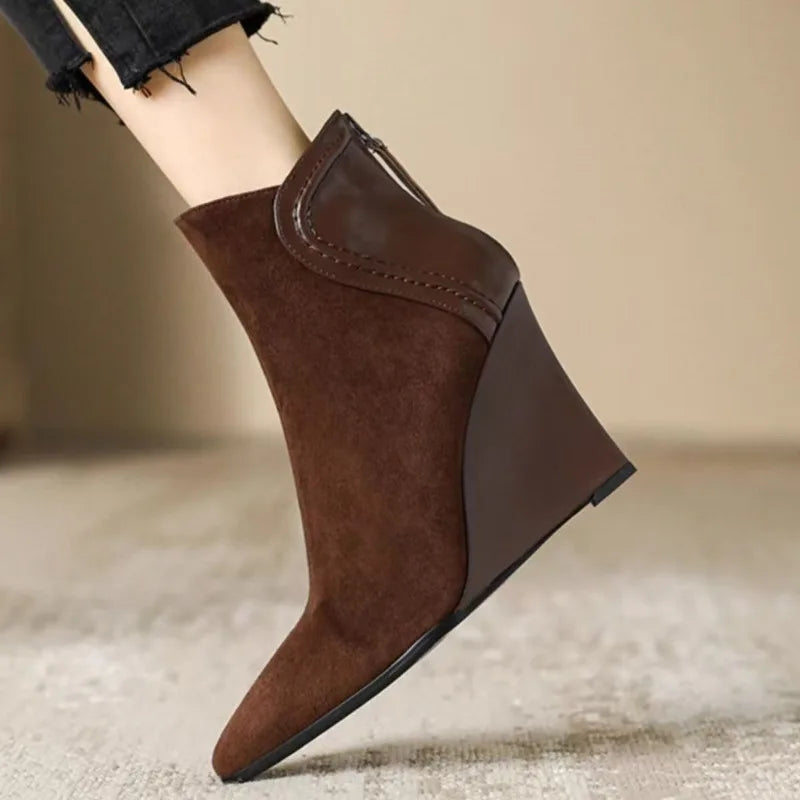 Vintage Pointed Toe Wedge Ankle Boots With Back Zipper For Women