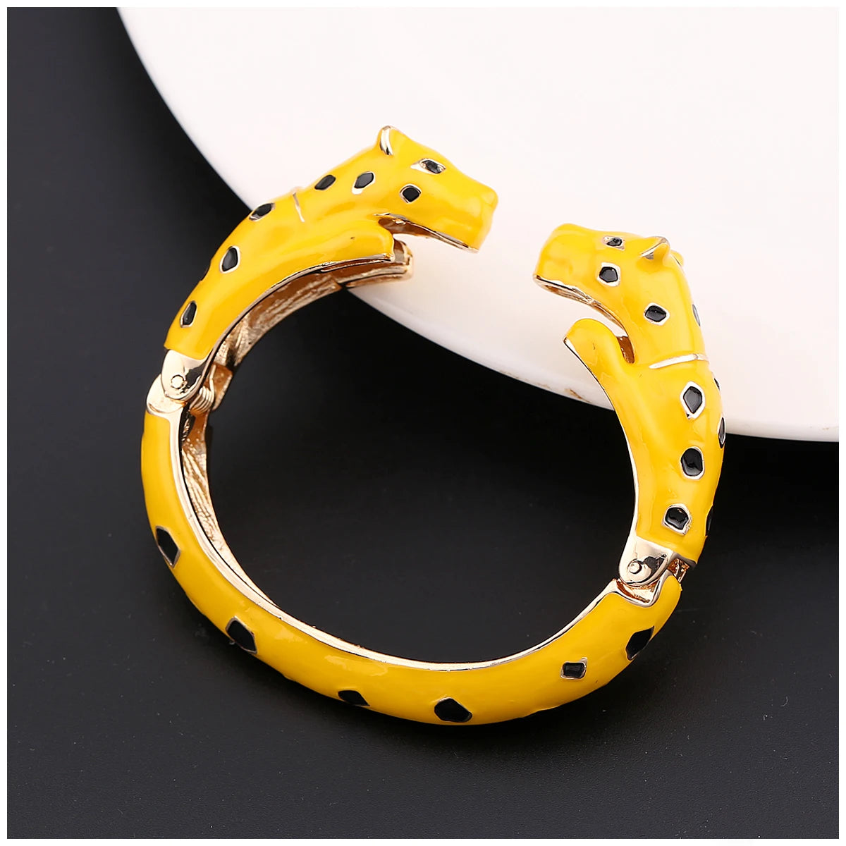 Fashion Colorful Double Leopard Cuff Bracelet for Women