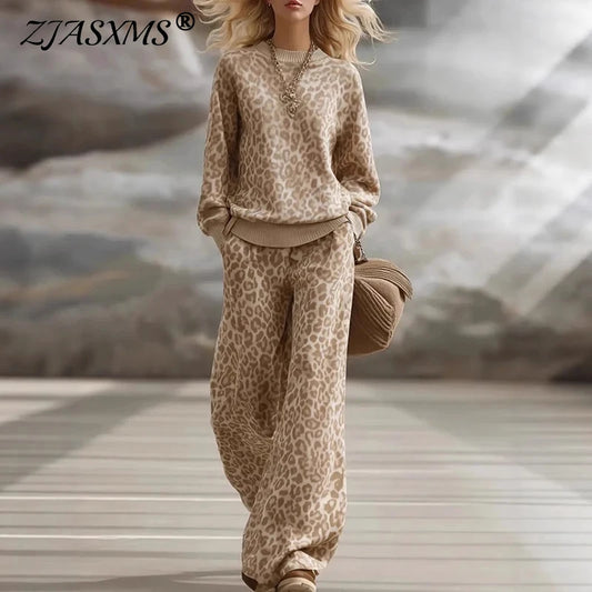 Vintage Leopard Print 2 Piece Sets Woman Elegant O Neck Sweatshirt & Wide Leg Trousers Suit Fall Winter Long Sleeve Loose Outfit
