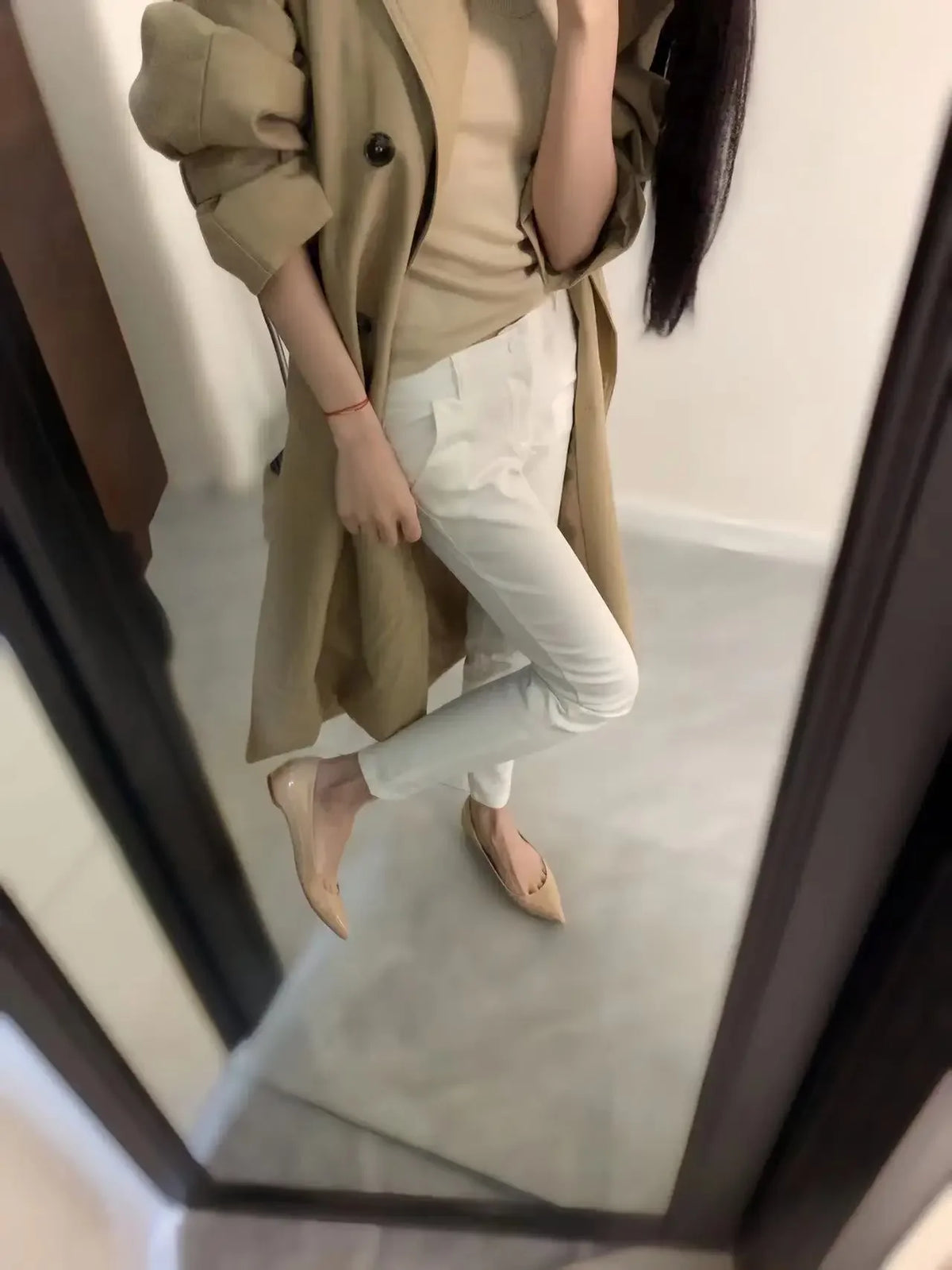 Lightweight Nude Pointed Toe Slip On Flats for Women