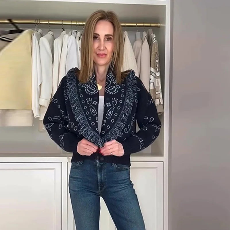 Ethnic Tassel Women 's Sweater Knitted V-neck Bandage Thicken Full Sleeve Jumper For Woman Winter Woman Coats Jacket Knitwear