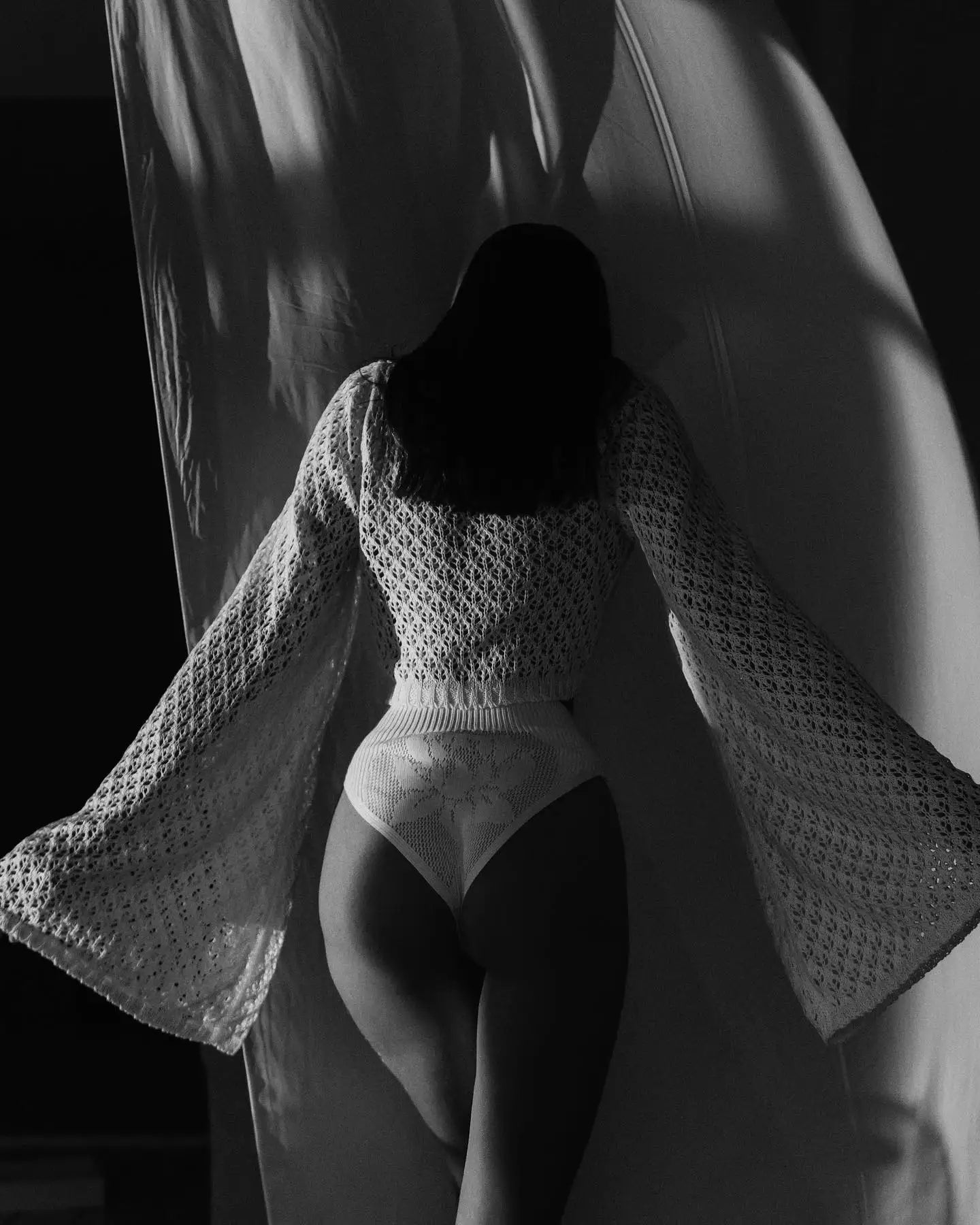 Sexy Knit Set White Cut Out Swimsuit Cover Up 2025 Women's Summer Bell Sleeve Lace-up Loose Top Beach Half Skirt Two-piece K136