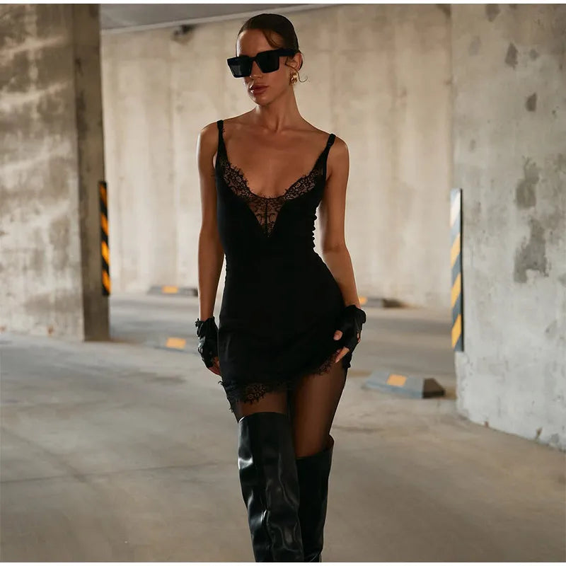 Brown Lace Patchwork Satin Sling Dress Women Chic Sleeveless V-neck High Waist Slim Dresses 2025 New Lady Street Party Vestidos