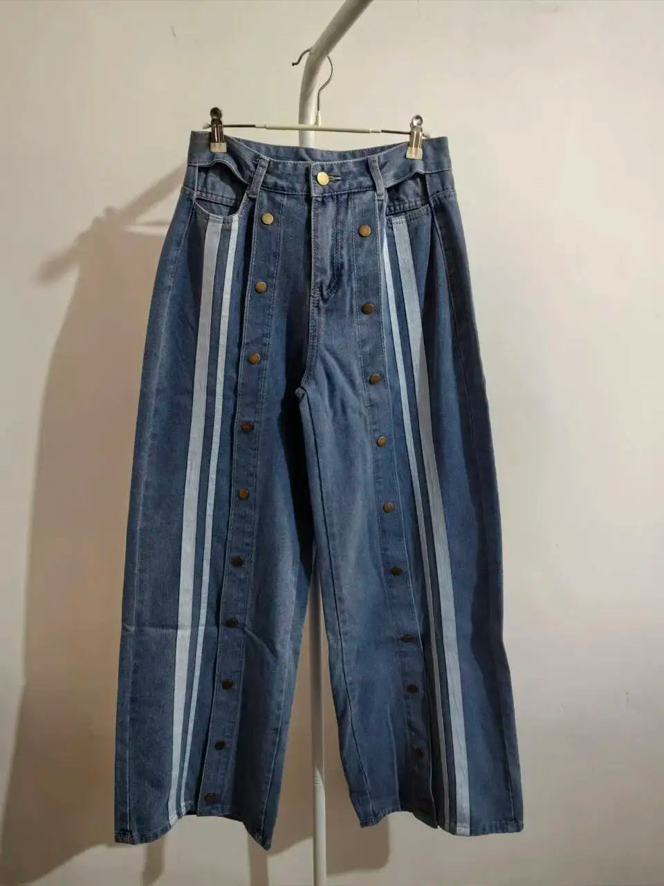 ANJY Spring Autumn New Women Streetwear Fashion Buttons Slit Striped Color Block Jeans Stylish Loose Wide-Leg Denim Pants A23331
