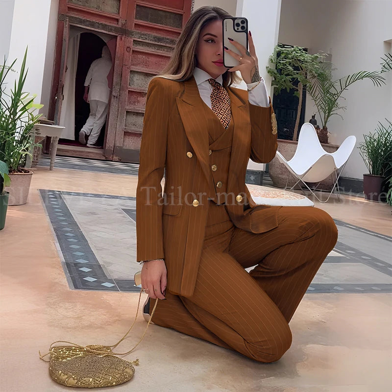 Slim Fit Double Breasted Green Striped Suit Set For Women