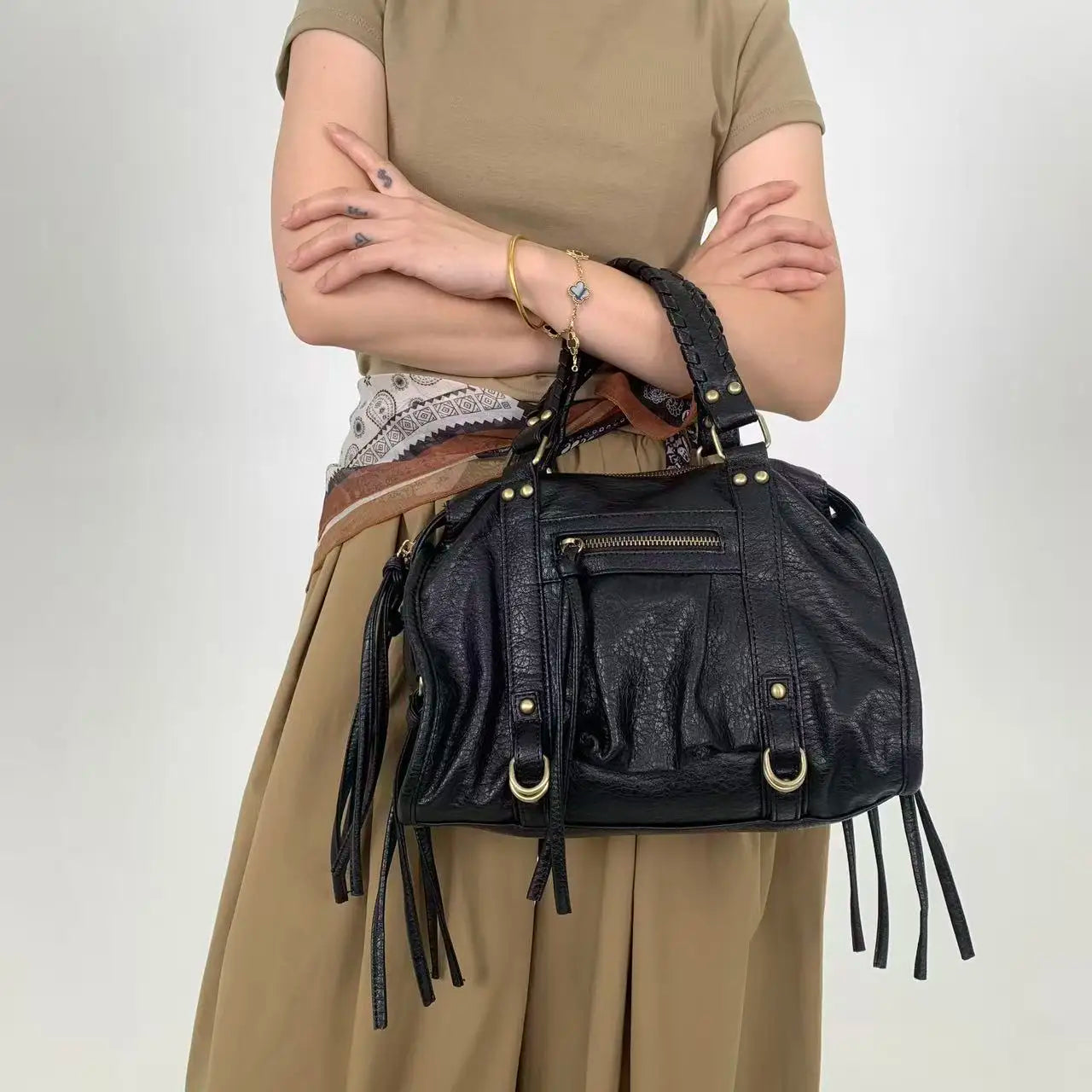 Vintage Street Style Rivet Embellished Shoulder Bag for Women