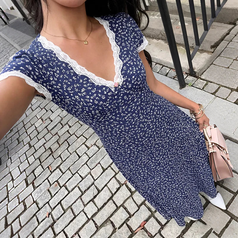 Elegant Patchwork Lace Midi Dress with Casual Print for Women